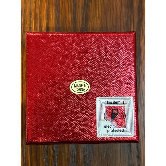 Piper K Diet Coke Pepsi Soda Pop Can Glass Earrings Boxed New Silver Red - Picture 4 of 4